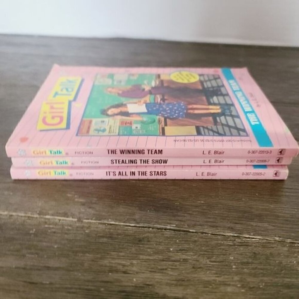 Vintage 90s Girl Talk By L.E. Blair Book Lot - Picture 10 of 10